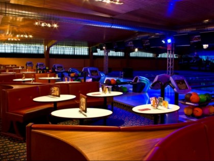 Foto: Pins - Bowl